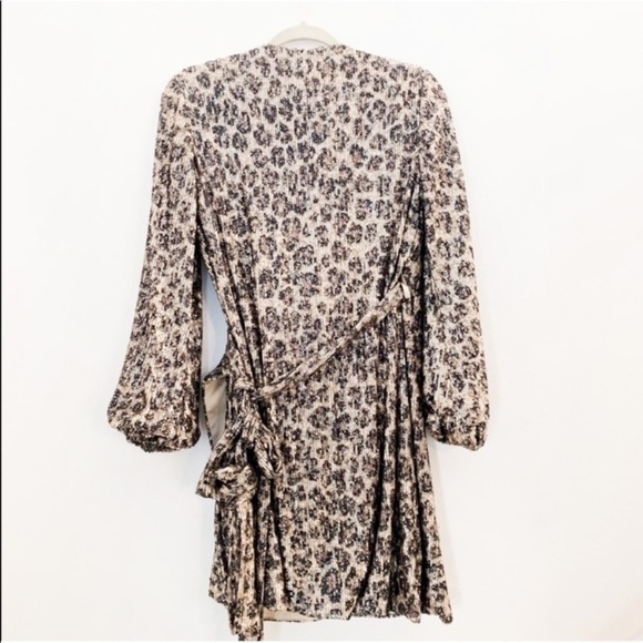 Gianni Bini Moor Leopard Animal Print Sequin Wrap Mini Dress XS - Picture 4 of 8